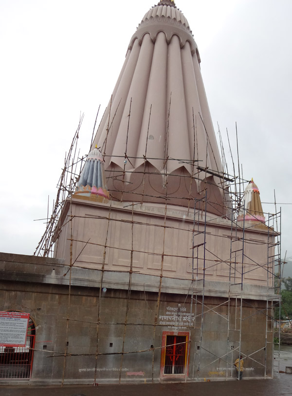 dholya ganapati temple wai, mahaganapati temple in wai